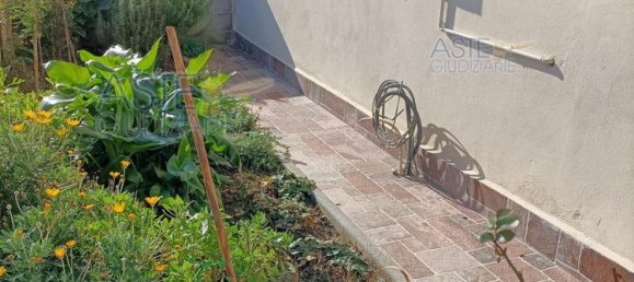 6 bedrooms House in Ponsacco, Italy No. 342538 8