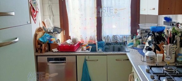 6 bedrooms House in Ponsacco, Italy No. 342538 3