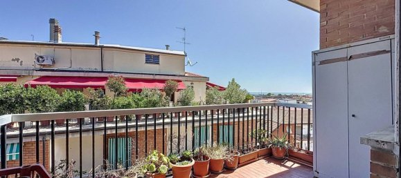 5 bedrooms Apartment in San Benedetto del Tronto, Italy No. 312451 5