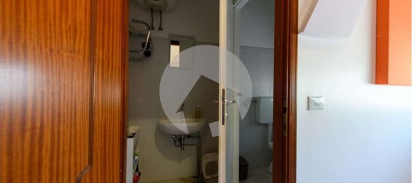 4غرفة عقار تجاري في Reggio Emilia, Italy رقم 113086 13