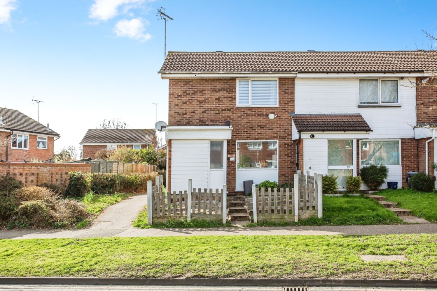 2 bedrooms House in Southend-on-Sea, United Kingdom No. 1992