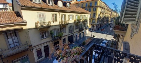 3 bedrooms Apartment in Turin, Italy No. 321489 11