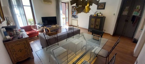 3 bedrooms Apartment in Turin, Italy No. 321489 7