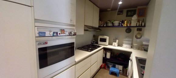 3 bedrooms Apartment in Turin, Italy No. 321489 9