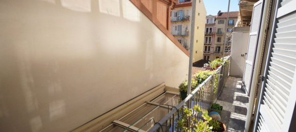 3 bedrooms Apartment in Turin, Italy No. 321489 25