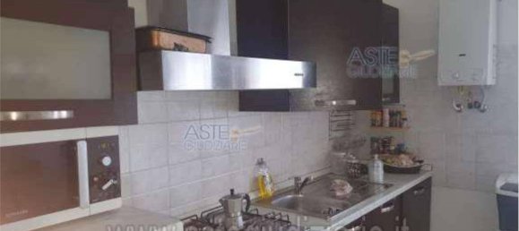 3 bedrooms Apartment in Romentino, Italy No. 292463 8