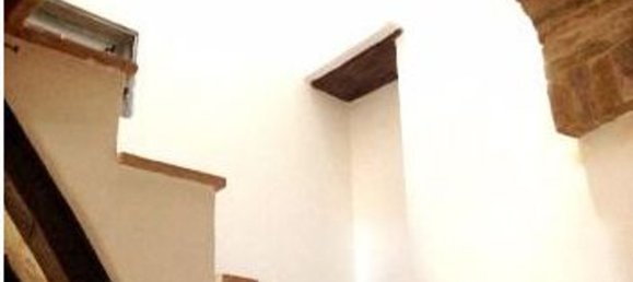 4 bedrooms Apartment in Montecastrilli, Italy No. 251059 2