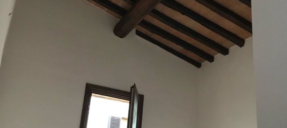 4 bedrooms Apartment in Montecastrilli, Italy No. 251059 7