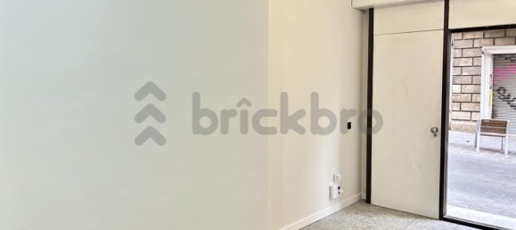 30m² Commercial property in Barcelona, Spain No. 81536 9