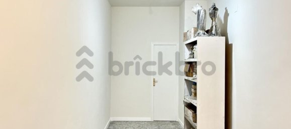 30m² Commercial property in Barcelona, Spain No. 81536 6
