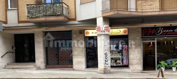 Imóvel comercial de 1 divisão em Ancona, Italy N.º 103061 2