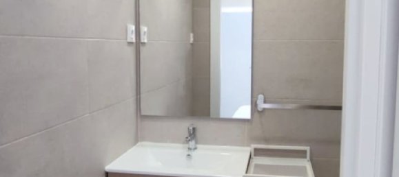 Apartamento de 2 dormitorios en Madrid, Spain No. 155089 18