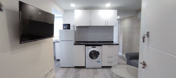 Apartamento de 2 dormitorios en Madrid, Spain No. 155089 10