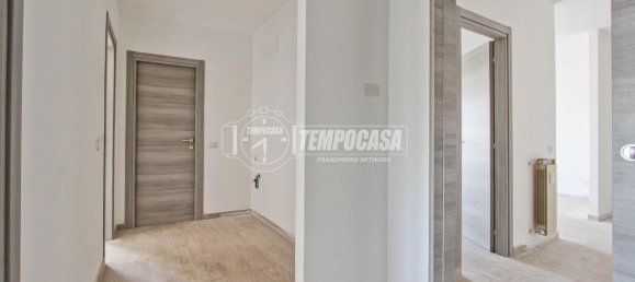 3 rooms Apartment in Rome, Italy No. 35643 22