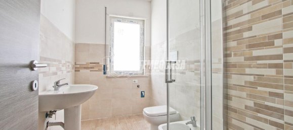 3 rooms Apartment in Rome, Italy No. 35643 29
