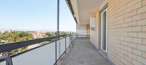 3 rooms Apartment in Rome, Italy No. 35643 13