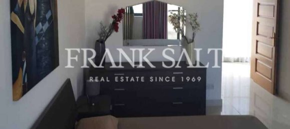 2 bedrooms Penthouse in Saint Julian's, Malta No. 10693 10