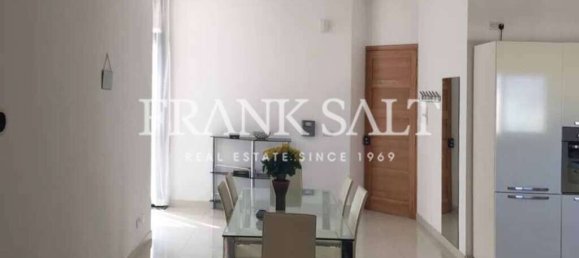 2 bedrooms Penthouse in Saint Julian's, Malta No. 10693 9