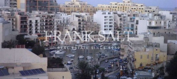 2 bedrooms Penthouse in Saint Julian's, Malta No. 10693 4