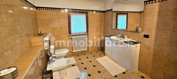 2 chambres Maison à Guastalla, Italy No. 113976 21