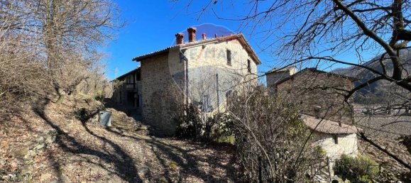 Casa de 7 dormitorios en Langhirano, Italy No. 325772 3