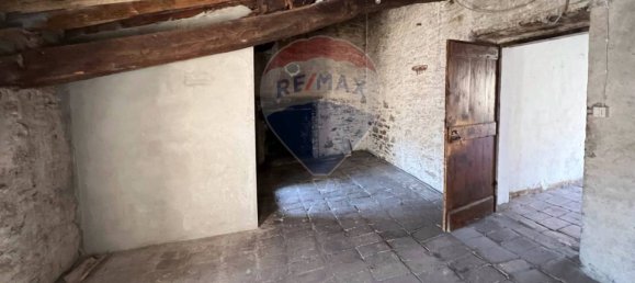 Casa de 7 dormitorios en Langhirano, Italy No. 325772 29