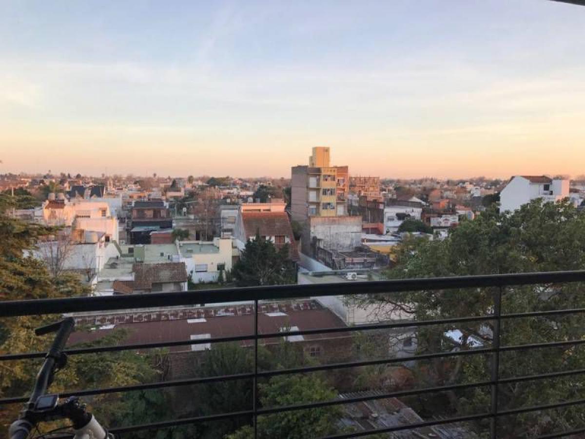 Estudio en General San Martín, Argentina No. 5909