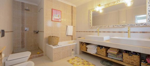 5 bedrooms Villa in Luz, Portugal No. 132034 15