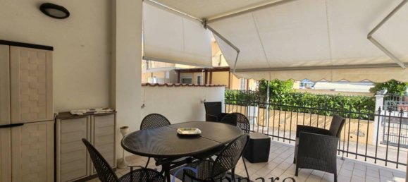 Квартира с 2 спальнями в Торторето, Италия № 339390 22