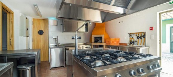 Propriété commerciale à Matosinhos, Portugal 91m² No. 80379 2