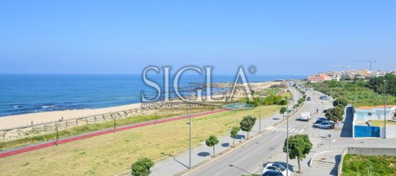 4 bedrooms Apartment in Vila Nova de Gaia, Portugal No. 143815 2