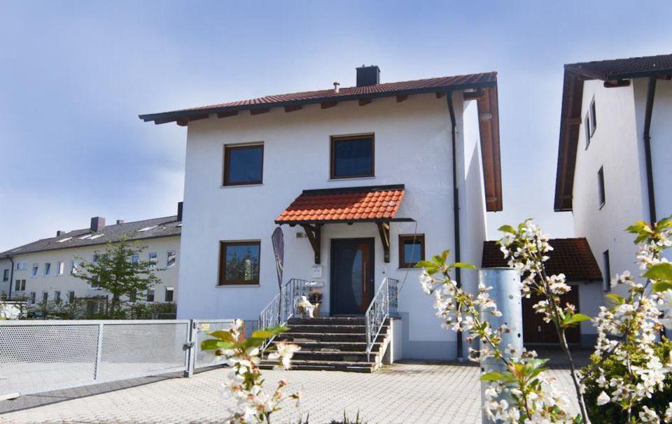 7 rooms House in Landshut, Germany No. 271115