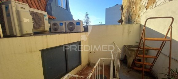 Bâtiment à Lisbon, Portugal 174m² No. 102640 11