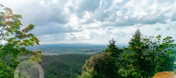 Дом с 10 комнатами в Кортона, Италия № 124423 8