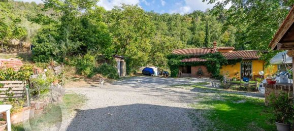 Дом с 10 комнатами в Кортона, Италия № 124423 17