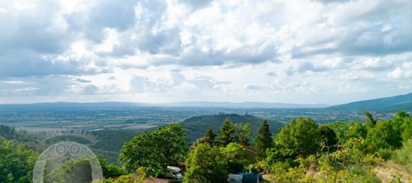 Дом с 10 комнатами в Кортона, Италия № 124423 6