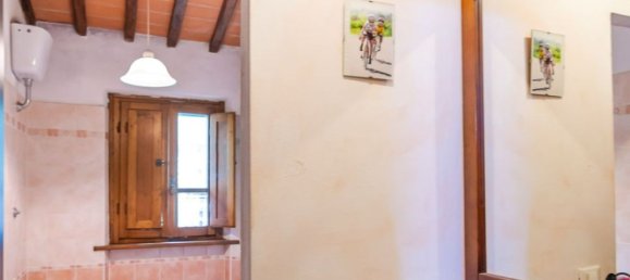 Дом с 10 комнатами в Кортона, Италия № 124423 26