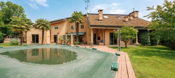 5 bedrooms Villa in Castiglione Torinese, Italy No. 272101 8