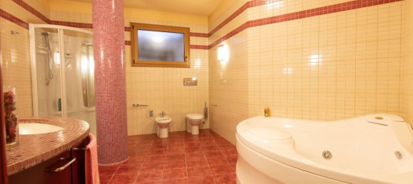 5 bedrooms Villa in Castiglione Torinese, Italy No. 272101 30