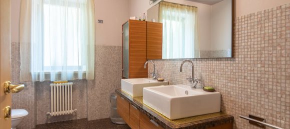 5 bedrooms Villa in Castiglione Torinese, Italy No. 272101 23