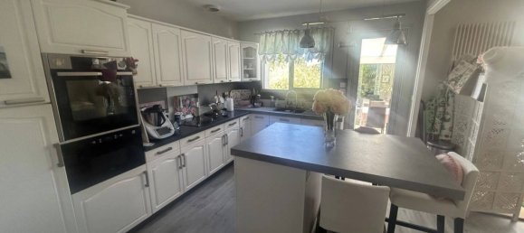 4 bedrooms House in Cholet, France No. 321240 21