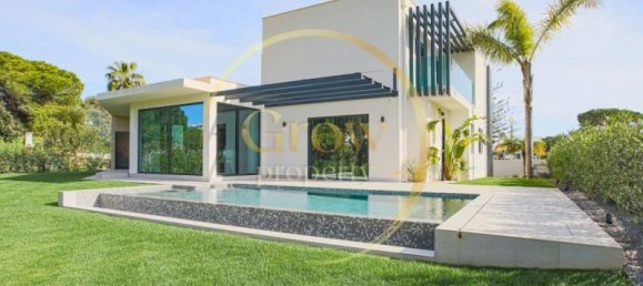 4 غرف نوم فيلا في Quarteira, Portugal رقم 104247 30