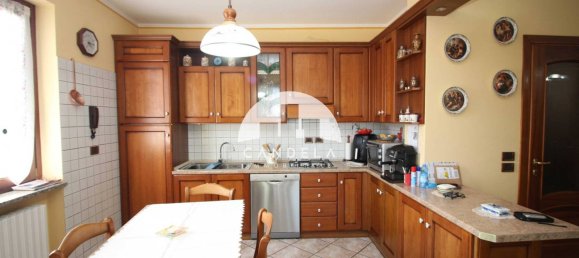 4 Schlafzimmer Villa in Vicoforte, Italy, Nr. 365121 18