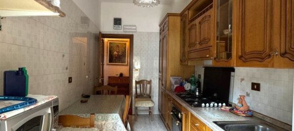 4-salle Appartement à Rome, Italy No. 23672 21