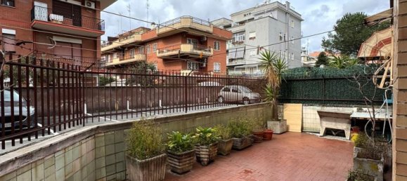 4-salle Appartement à Rome, Italy No. 23672 39