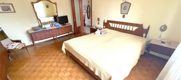 4 rooms Apartment in Novi Ligure, Italy No. 142014 19