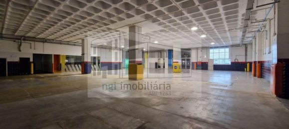 990m² Warehouse in Loures, Portugal No. 188875 4