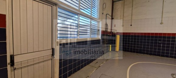 990m² Warehouse in Loures, Portugal No. 188875 7