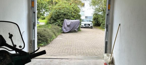  Parking in Oldenburg, Germany No. 370762 4