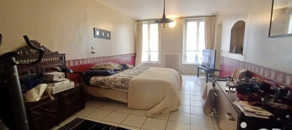 Casa de 3 dormitorios en Chateau-Thierry, France No. 271551 4